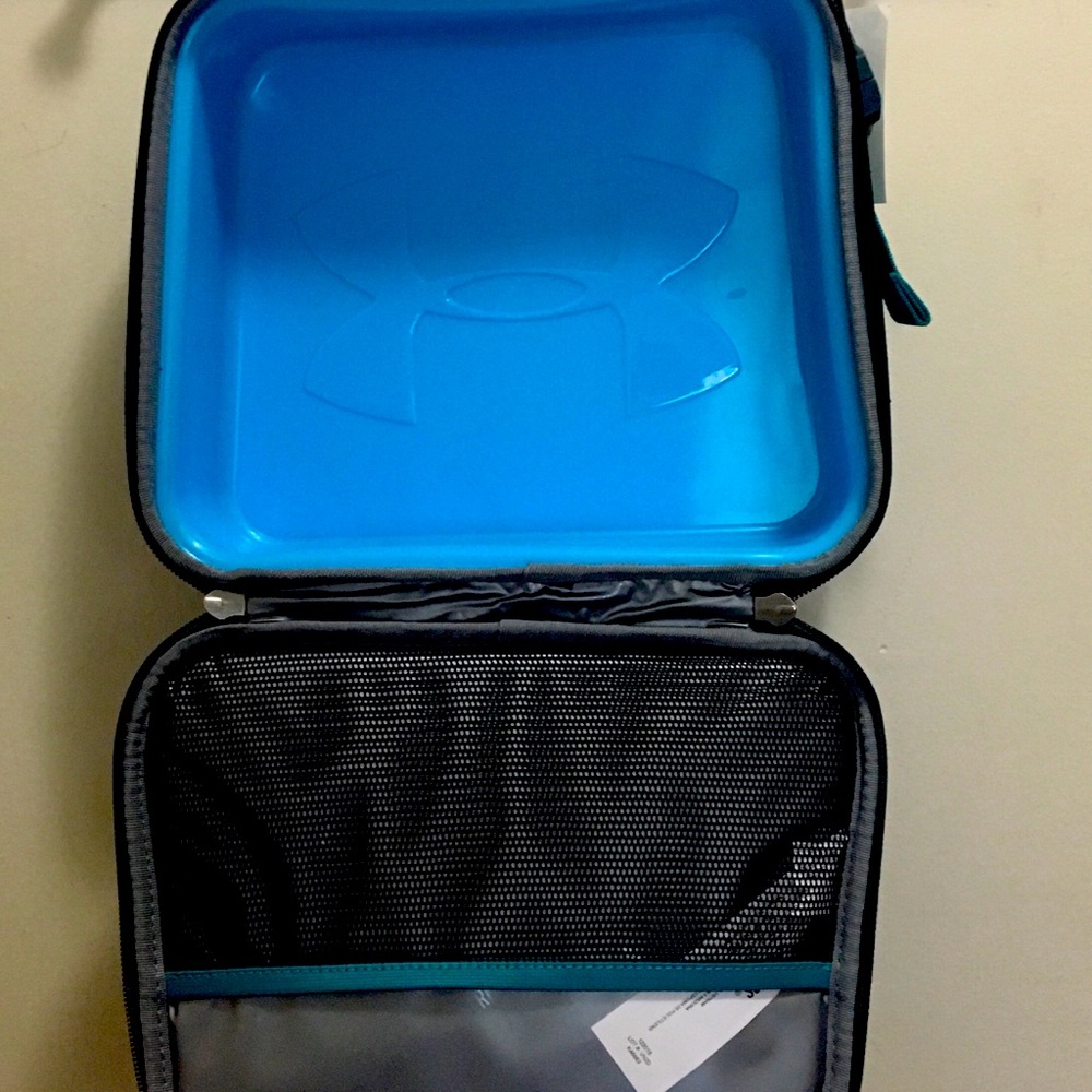 Under Armour Striped insulated Lunch Box